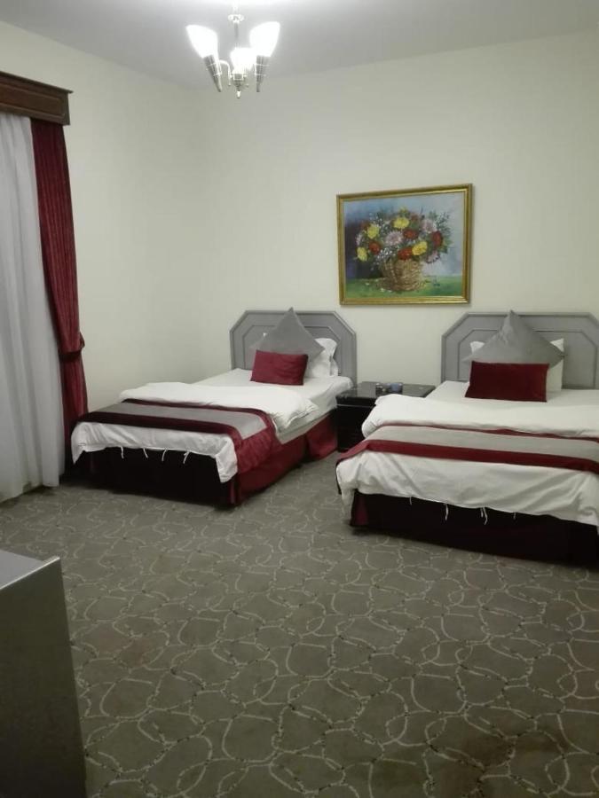 Sixty Three Hotel Suites Эр-Рияд Экстерьер фото