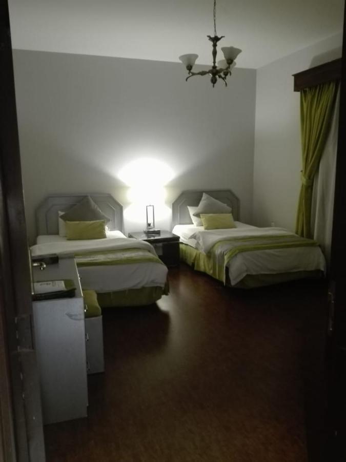 Sixty Three Hotel Suites Эр-Рияд Экстерьер фото